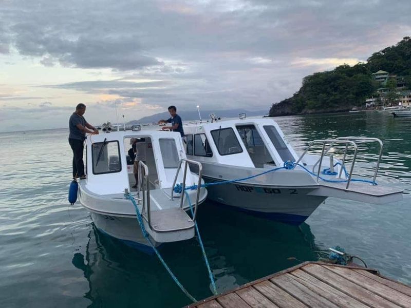 Hop Go water taxi in Puerto Galera